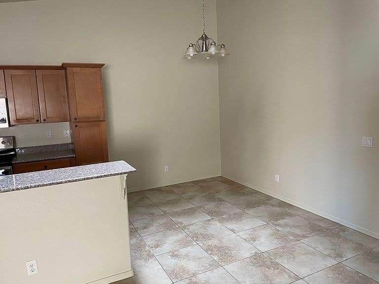 824 Pala Mesa Dr photo 5