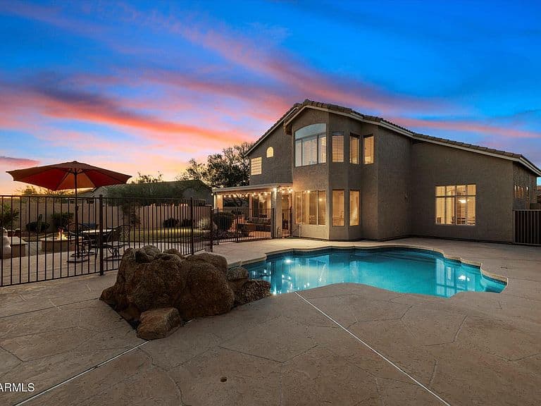 22005 N 43rd Pl photo 5