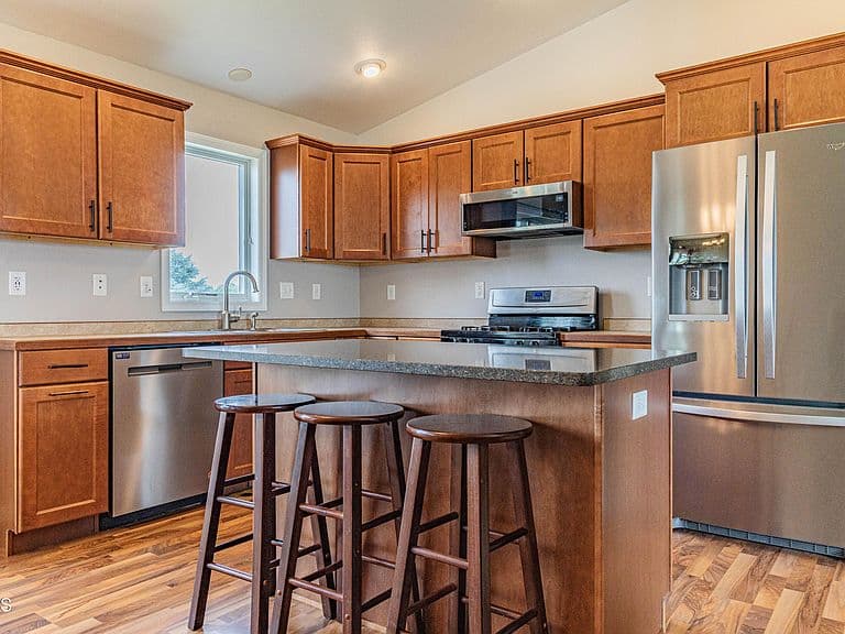 42 McGinnis Way photo 4