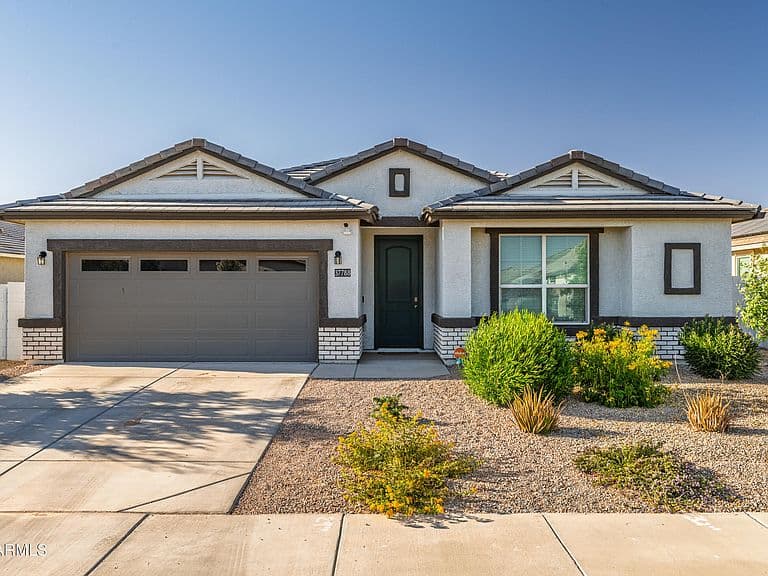 37788 W SANTA BARBARA Avenue photo 5