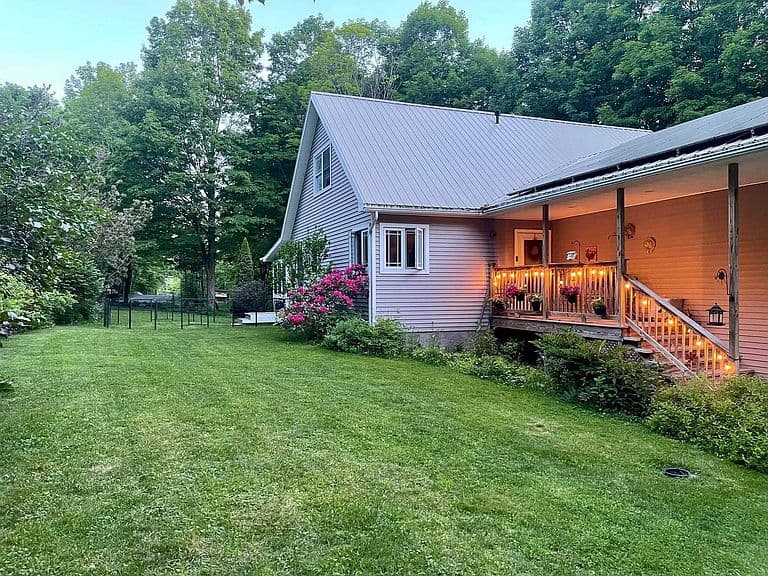 25 Ironwood Road photo 3