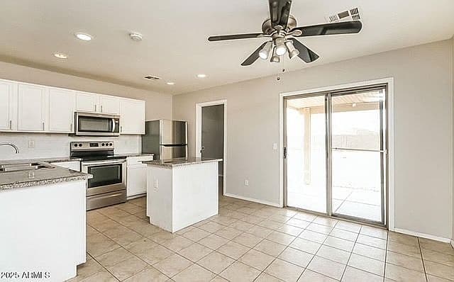 5773 E Sunrise Cir photo 5