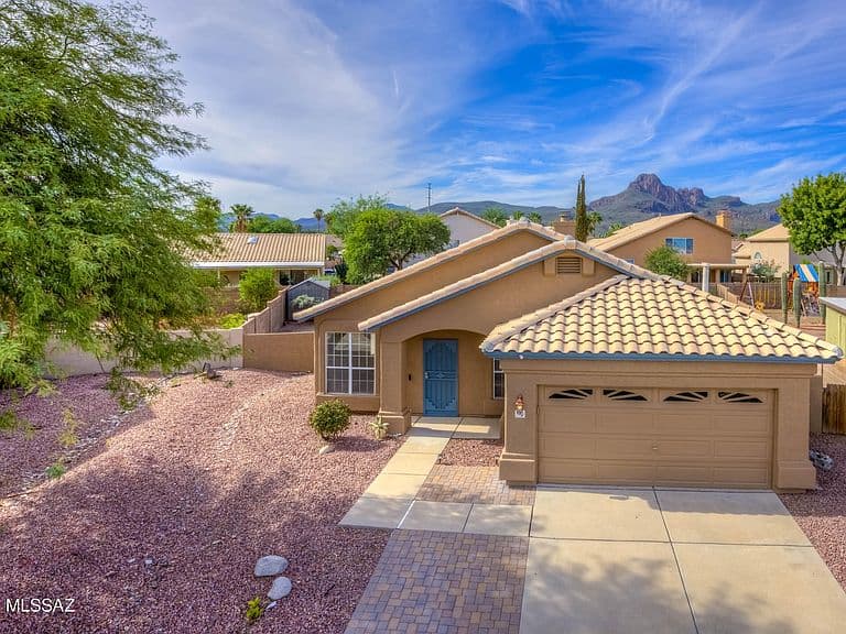 9061 N Running Bear Pl photo 1