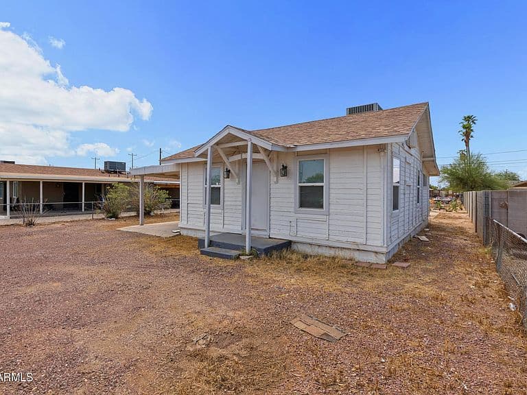 409 N COOLIDGE Avenue photo 4