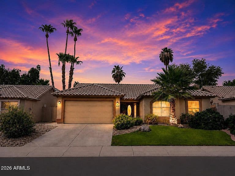 6322 W POTTER Drive photo 2
