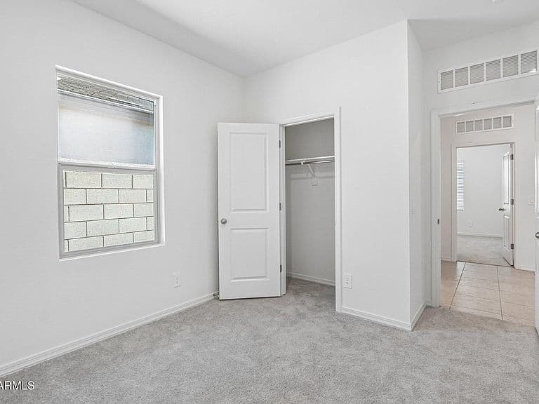 10214 W DEVONSHIRE Avenue photo 5