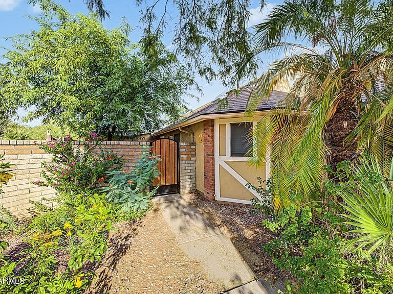 1760 E JACINTO Circle photo 4