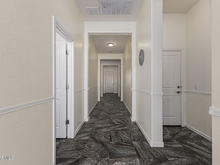 20456 W Legend Trl photo 4