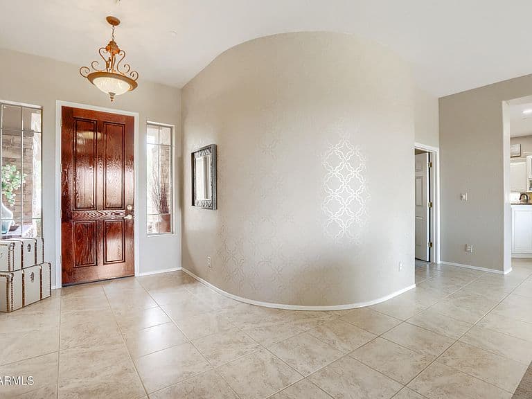 2233 W STONEWALL Drive photo 4