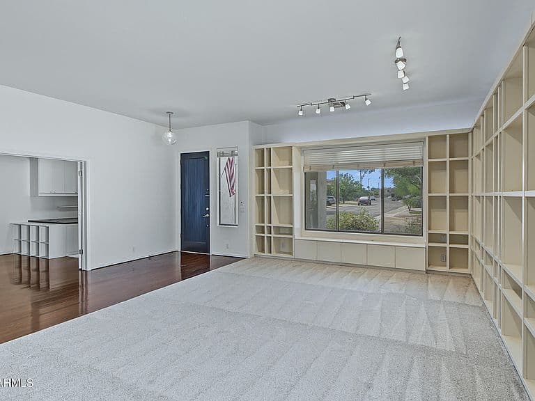 329 N DATE PALM Drive photo 4