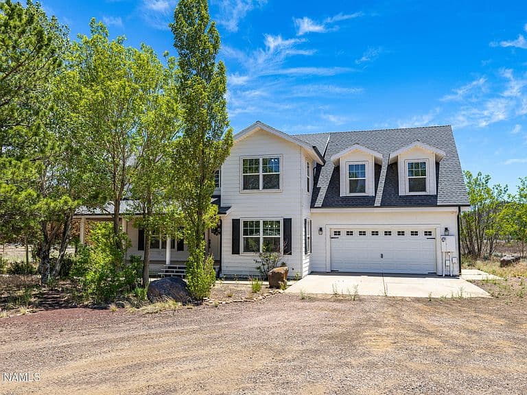 6070 E Treadway Trl photo 1