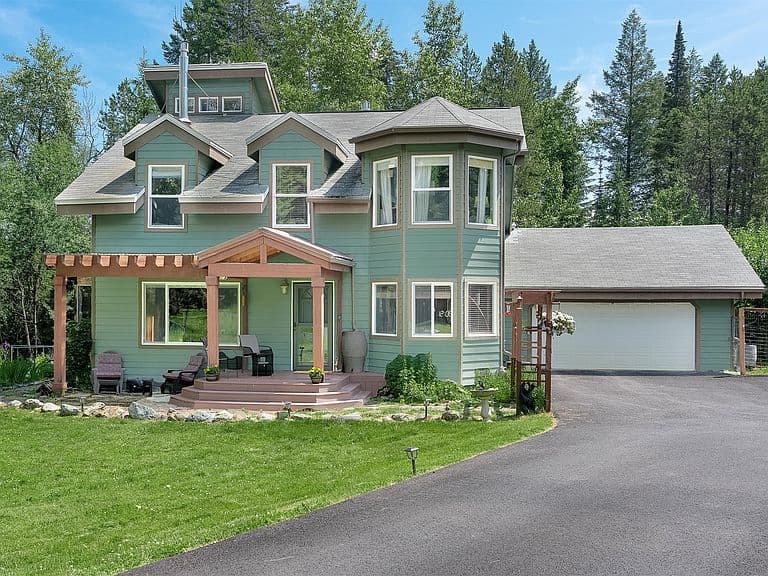 2075 Lion Mountain Loop Rd photo 1