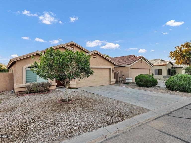 41626 N RANCH Drive photo 3