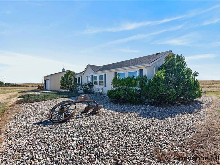 3739 Windhaven Ln photo 3