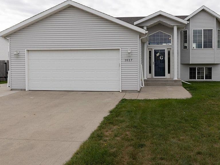 1017 Westport Pkwy photo 3