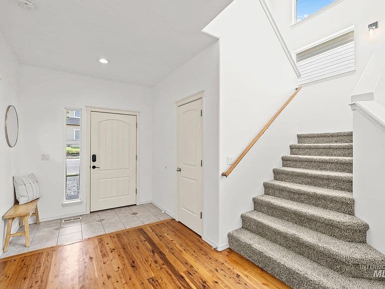 4172 E Trekker Rim Dr photo 3