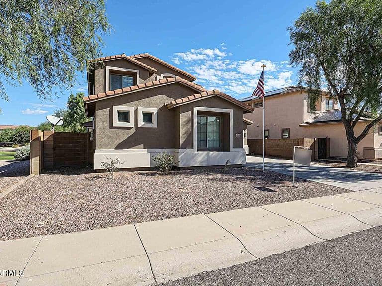 25810 W WATKINS Street photo 2