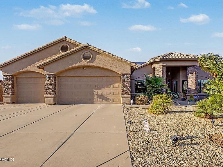 240 E PEBBLE Trail photo 1
