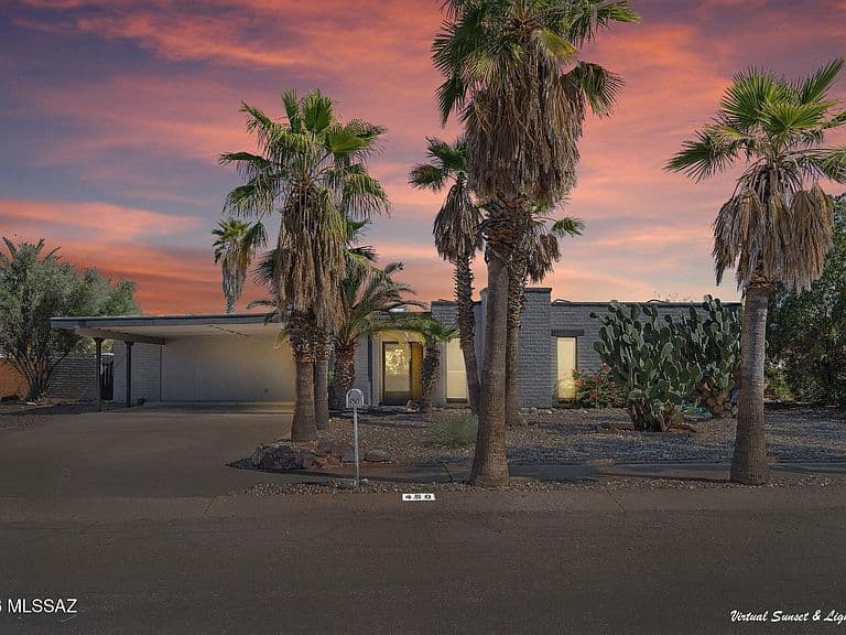 450 N Bedford Dr photo 1