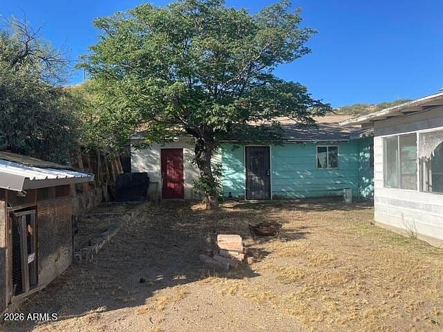 492 W EUCLID Avenue photo 4