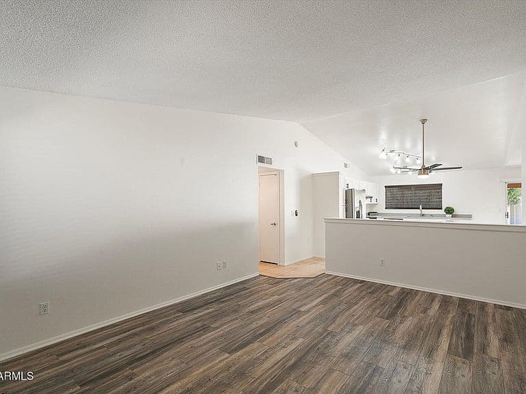 4645 E LA PUENTE Avenue photo 3