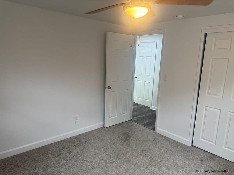 4784 Vosler Pl photo 3