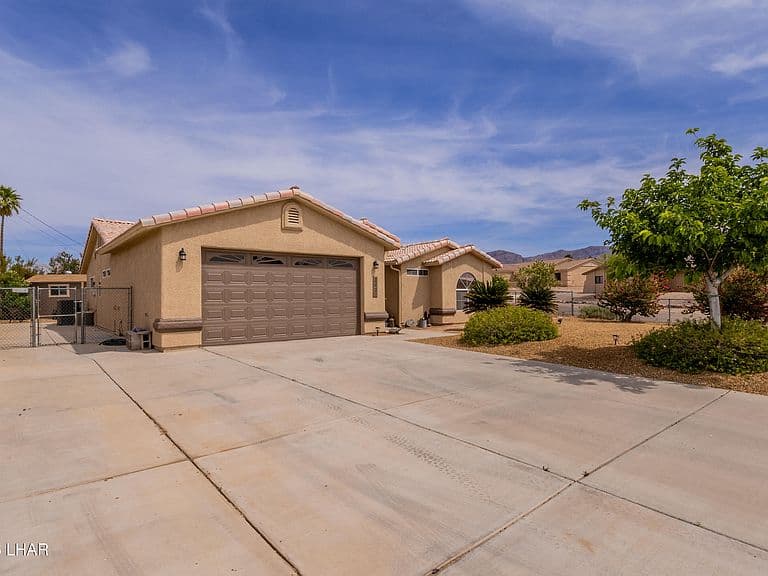 3627 El Toro Dr photo 4