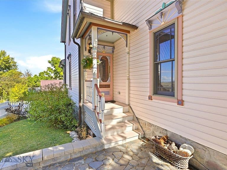 201 E Idaho St photo 3