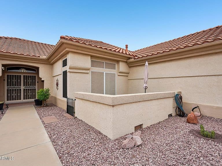 15621 W WHITEWOOD Drive photo 3