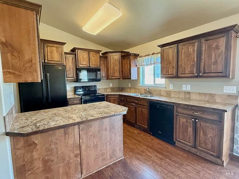 2619 Yukon Trl photo 5