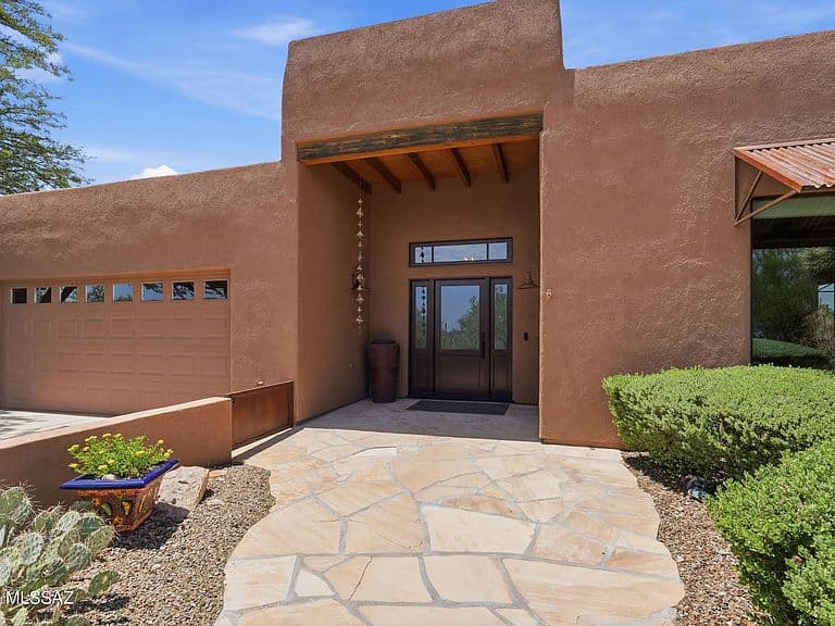 929 N Leutea Dr photo 3