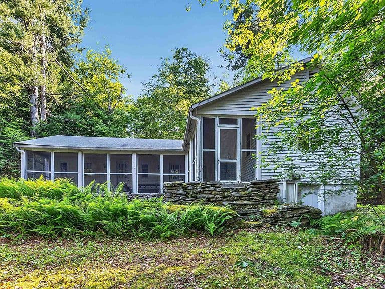 314 Mountain Road photo 3