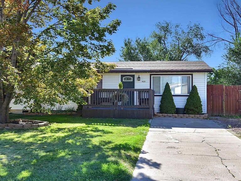 4021 Amber Ln photo 1