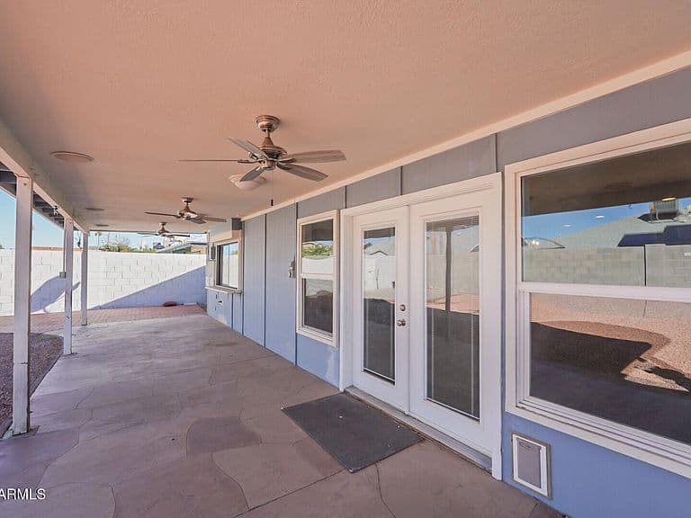 3950 W HEARN Road photo 3