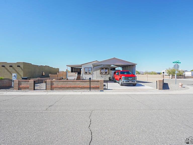 11778 Comanche St photo 1
