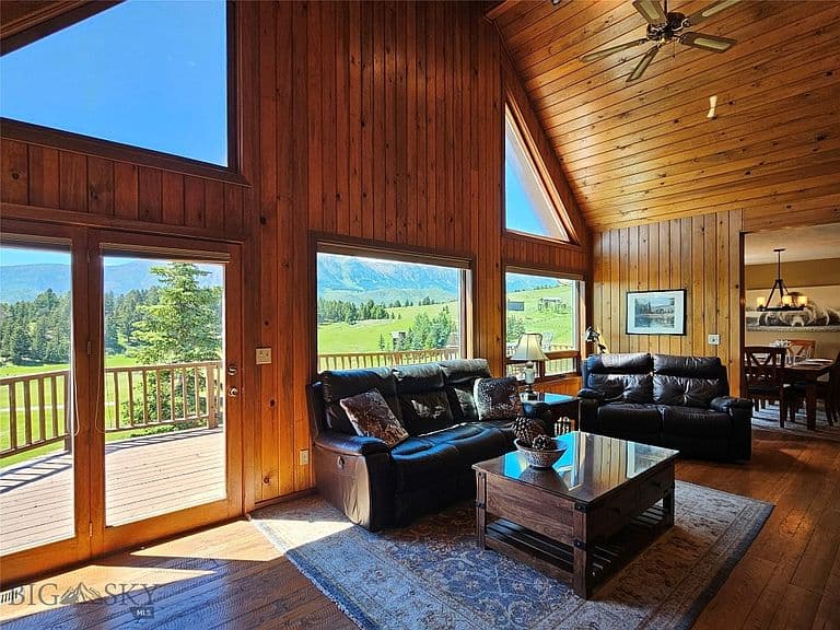 6008 Skyline Ln photo 1