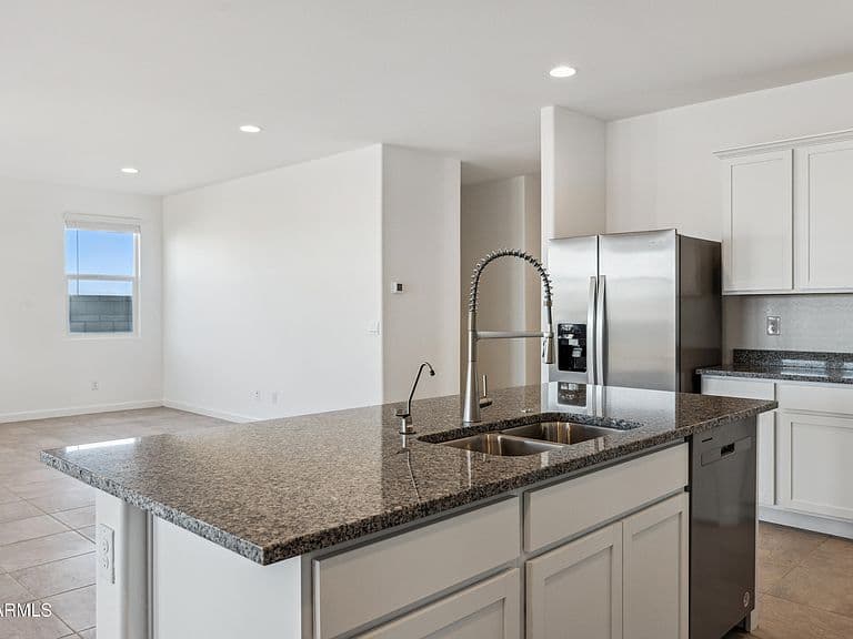 35810 N Pumpkin Drive photo 5