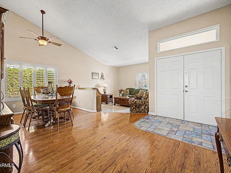 4050 W CHARLOTTE Drive photo 2