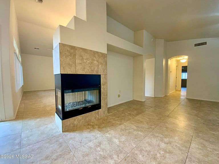 11253 N Eagle Landing Pl photo 5