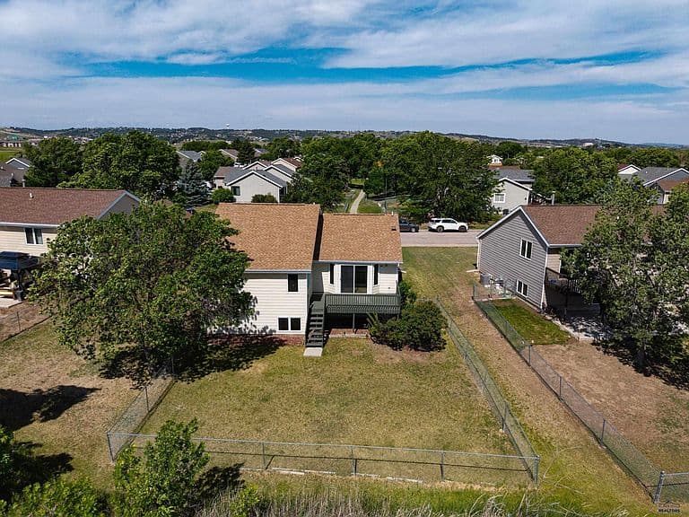 1242 Range View Cir photo 3