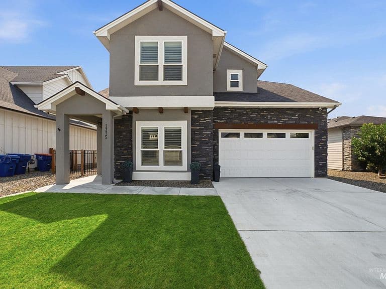 1315 N Big Star Pl photo 2