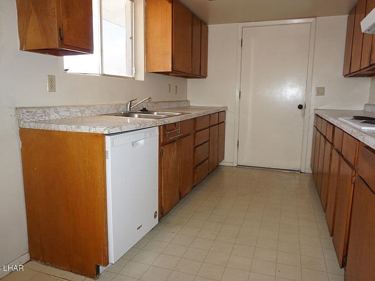 3340 Thunderhead Dr photo 3