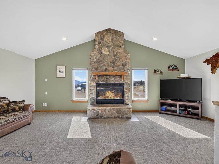 105 Clearview Ct photo 5