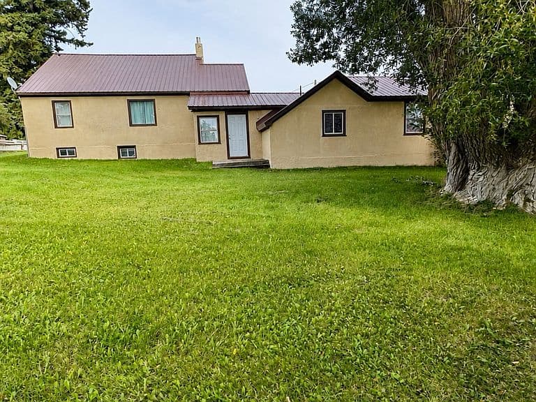 131 N 1 E photo 4