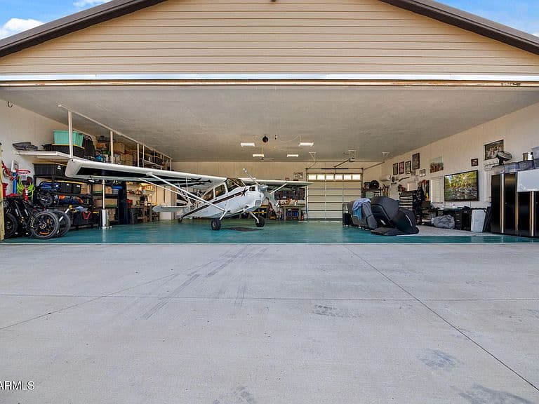 2266 SPITFIRE Circle photo 2