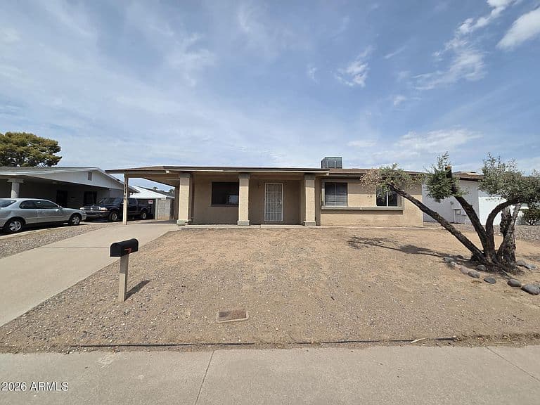 17446 N 8TH Avenue photo 1