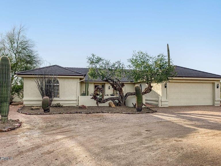 28350 N 69th St photo 1