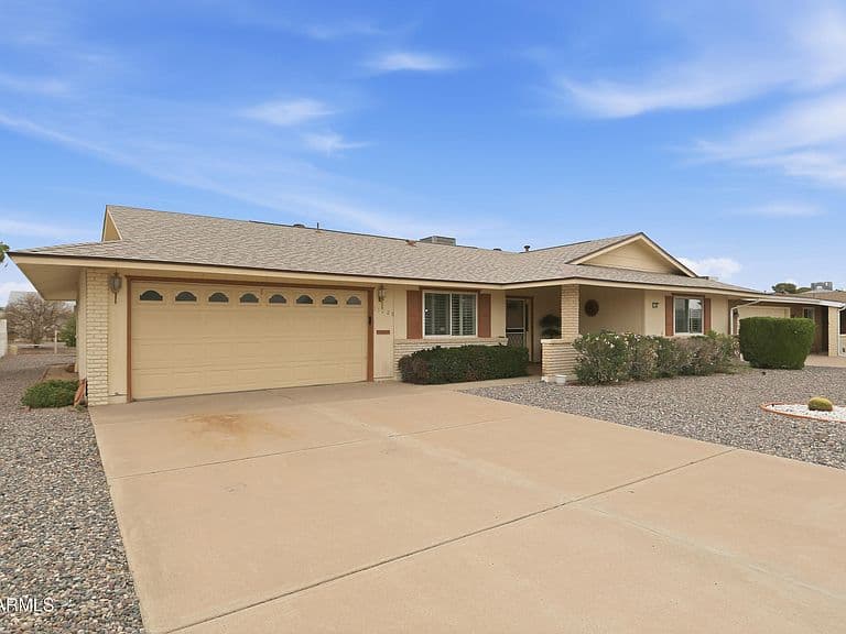 11028 W SALEM Drive photo 3