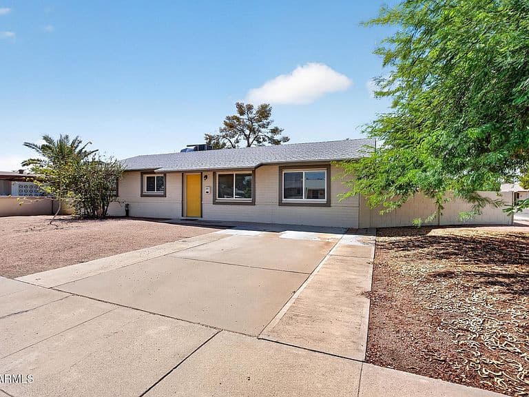 2501 E KAREN Drive photo 4