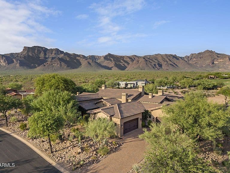 2499 S Pinyon Village Drive #25 photo 2